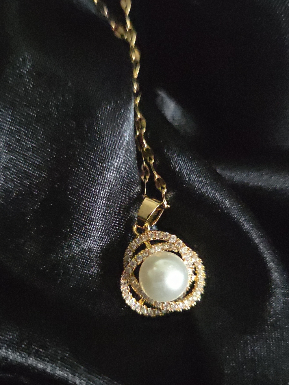 Gold Tone Pearl Halo Pendant Necklace - Elegant Women’s Jewelry